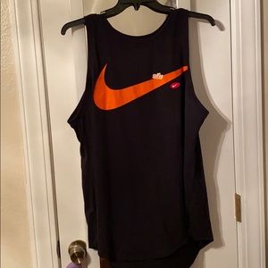Racer back Nike Tank